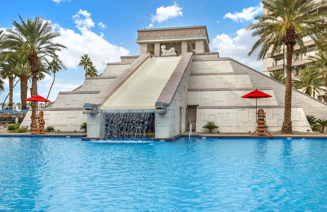 Hilton Vacation Club Cancun Resort Las Vegas-1